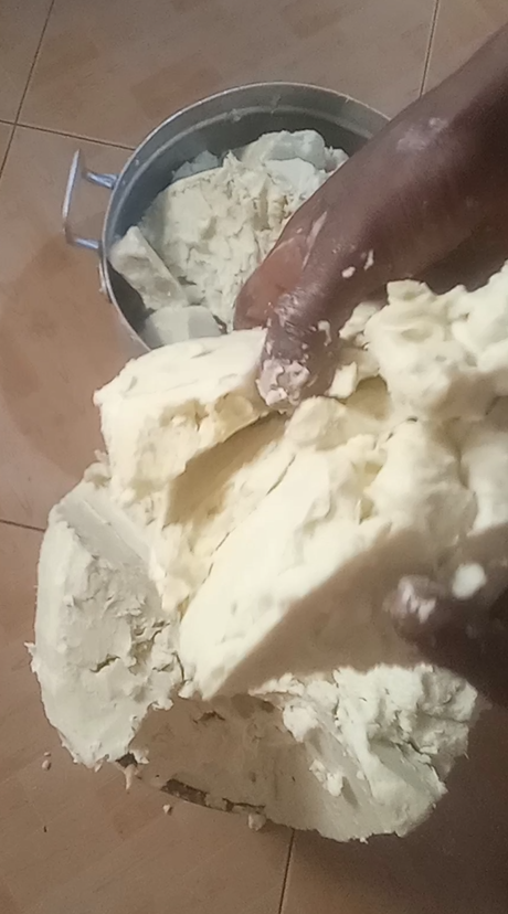 The Benefits of 100% Organic Raw Unrefined African Shea Butter from Ghana